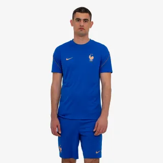 Nike FFF Strike 