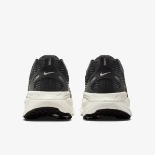 Nike NIKE VOMERO 18 WIDE 