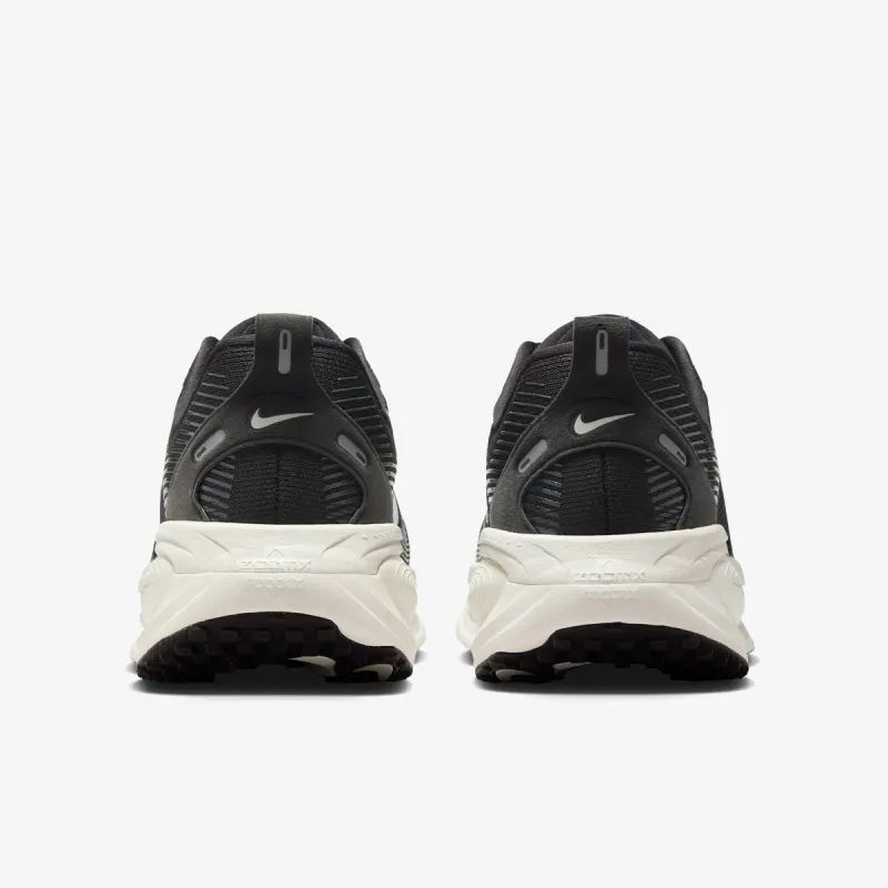 Nike NIKE VOMERO 18 WIDE 