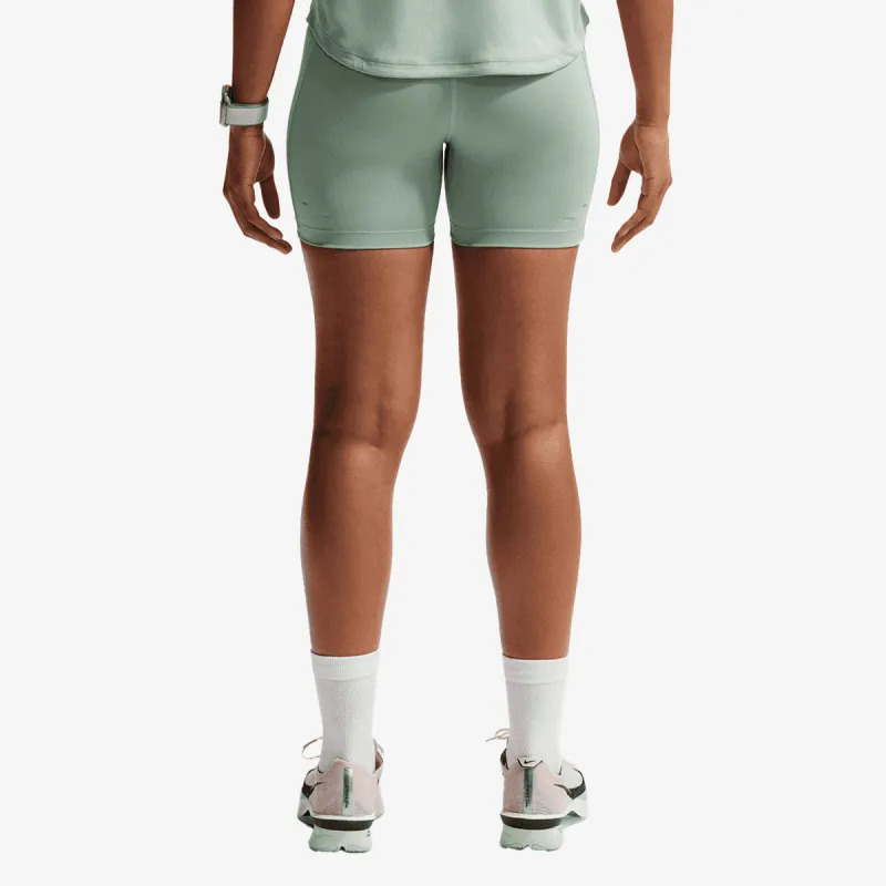 Nike Tempo 