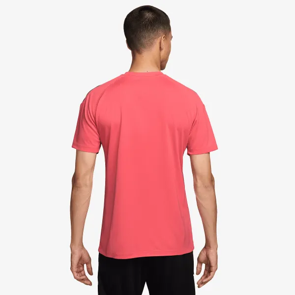 Nike Strike 