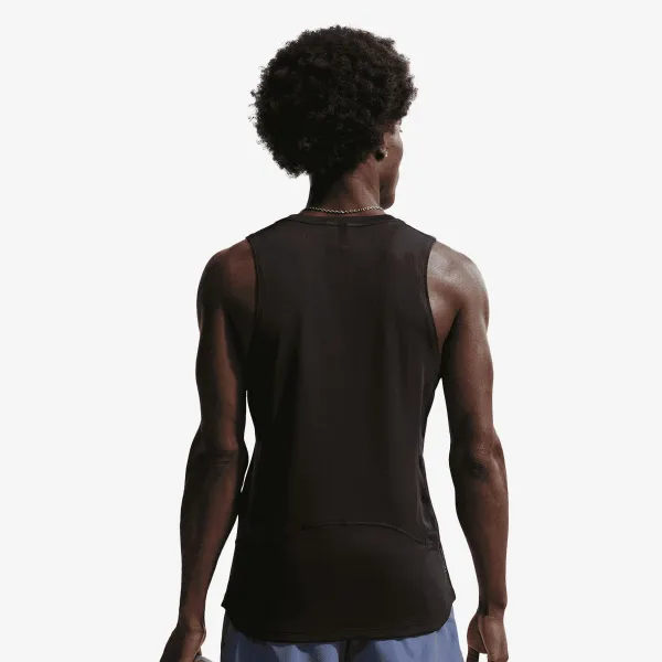 Nike Primary 