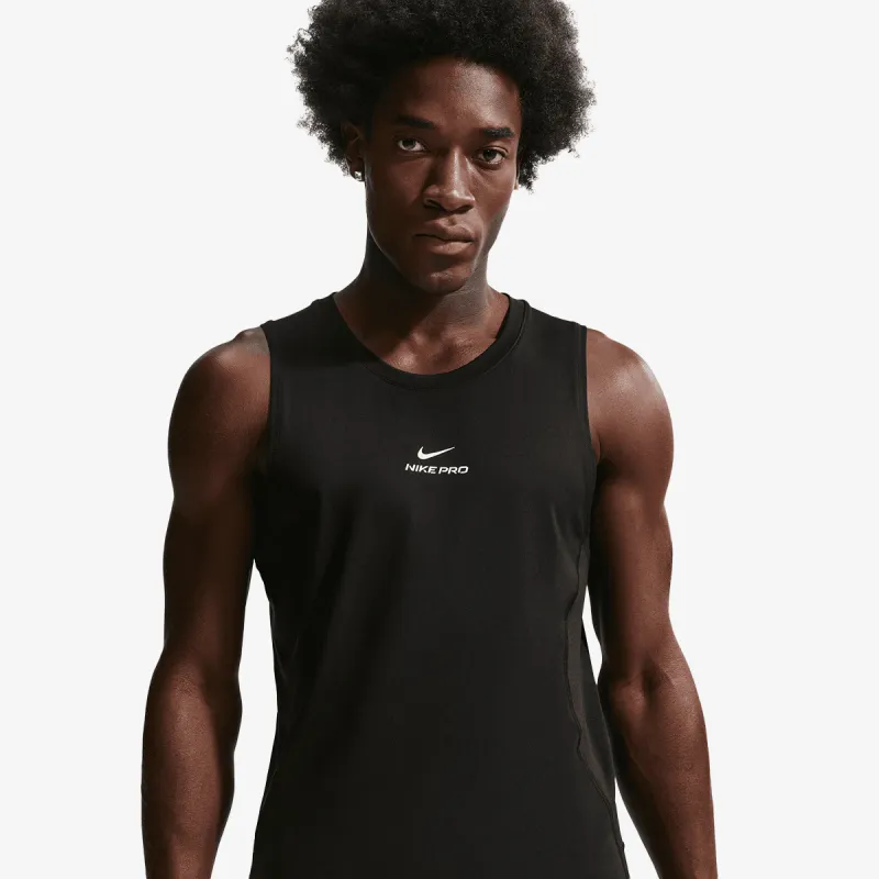 Nike Primary 