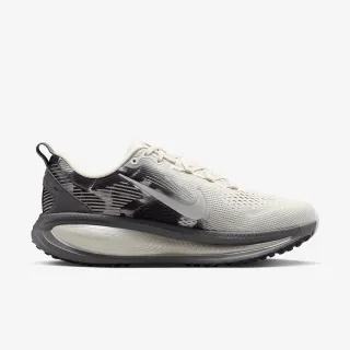 Nike W NIKE VOMERO 18 SE 