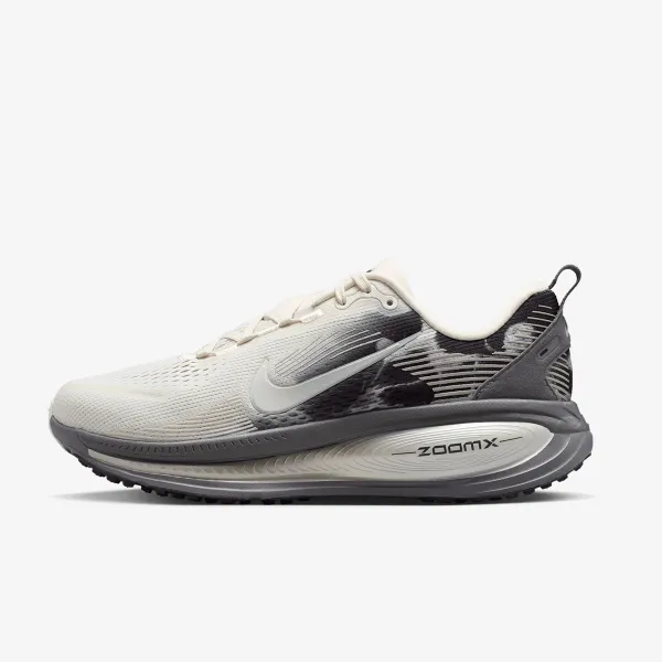 Nike W NIKE VOMERO 18 SE 