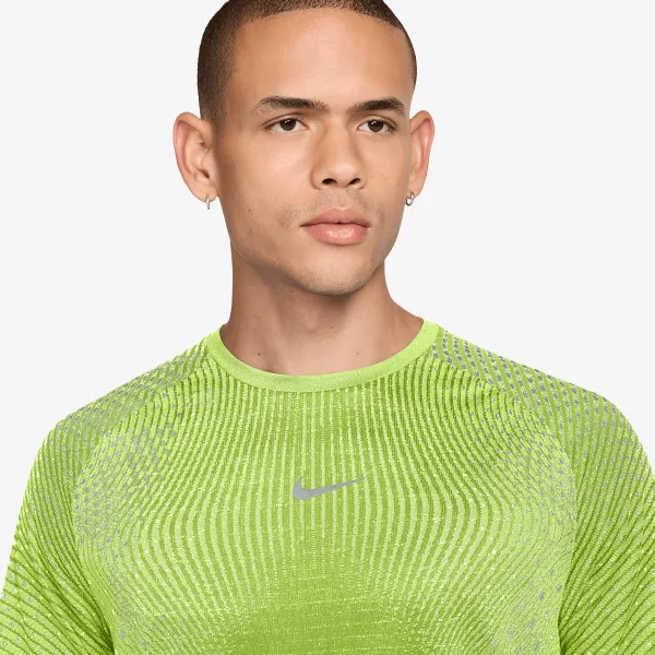 Nike Stride Aero-FIT 