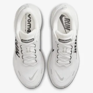 Nike Vomero Plus Run 