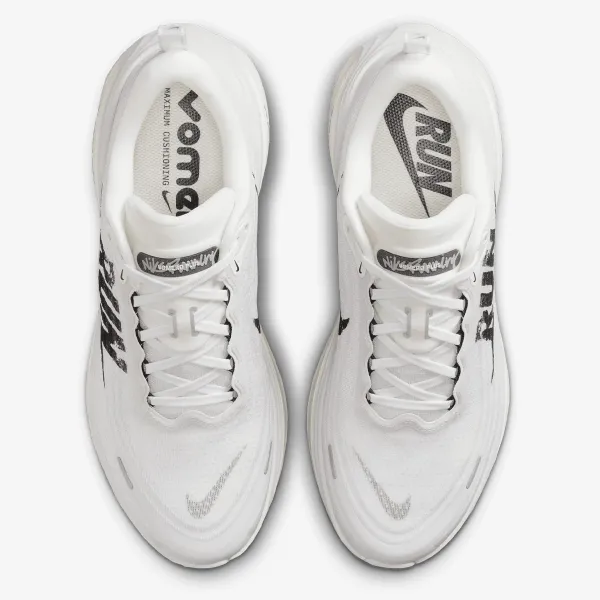 Nike Vomero Plus Run 