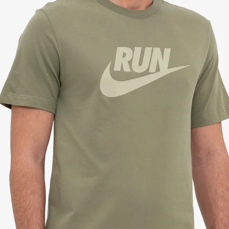 Nike Run Swoosh 