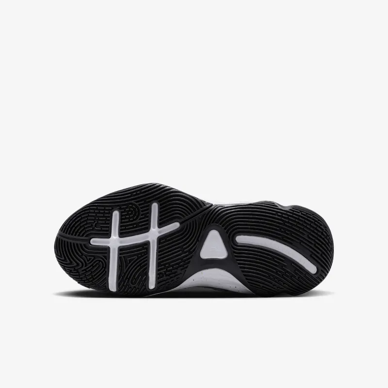 Nike Giannis Immortality 4 