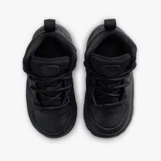 Nike Manoa 17 