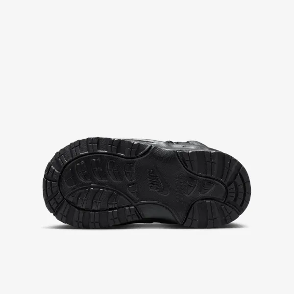 Nike Manoa 17 