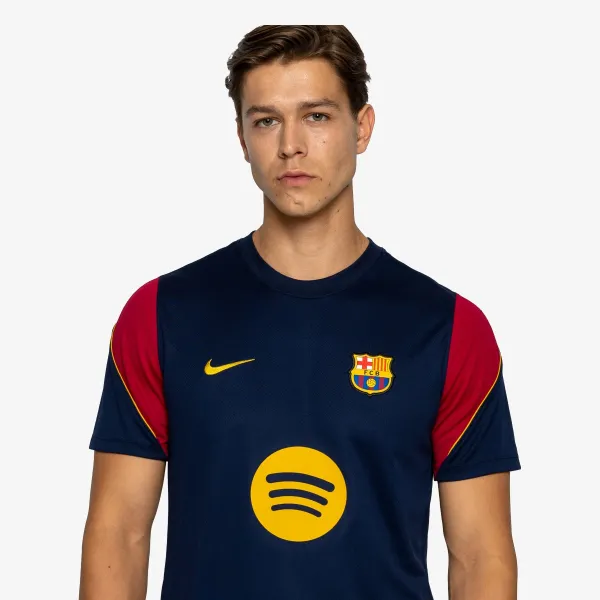 Nike F.C. Barcelona Strike 