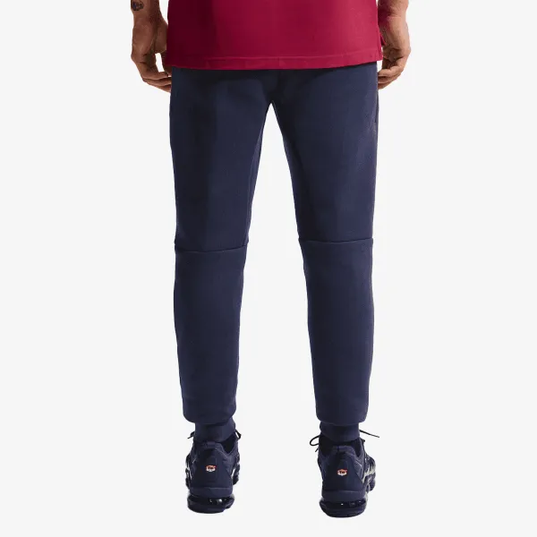 Nike FCB M NK TCH FLC JGGR 