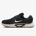 Nike NIKE V5 RNR SUEDE 