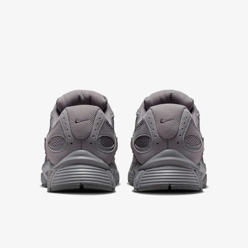 Nike NIKE V5 RNR SUEDE 