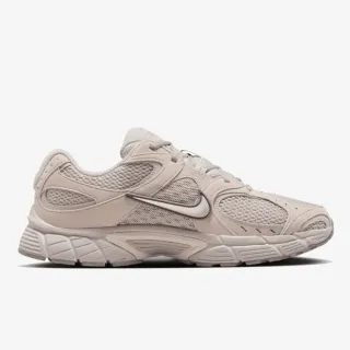 Nike V5 RNR SUEDE 