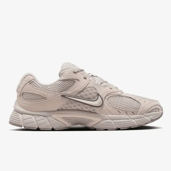 Nike V5 RNR SUEDE 