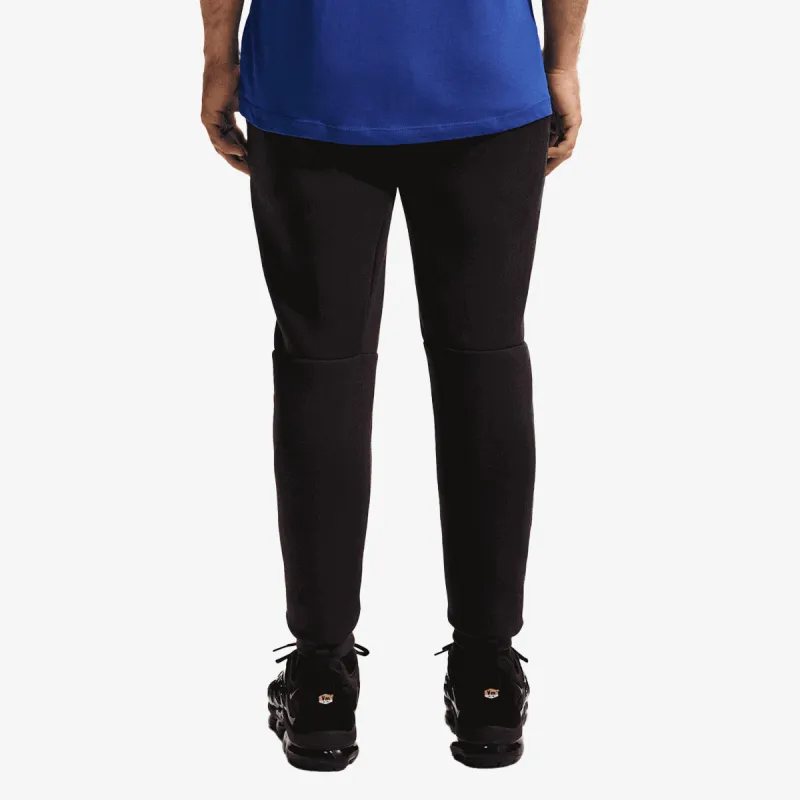 Nike CFC M NK TCH FLC JGGR 