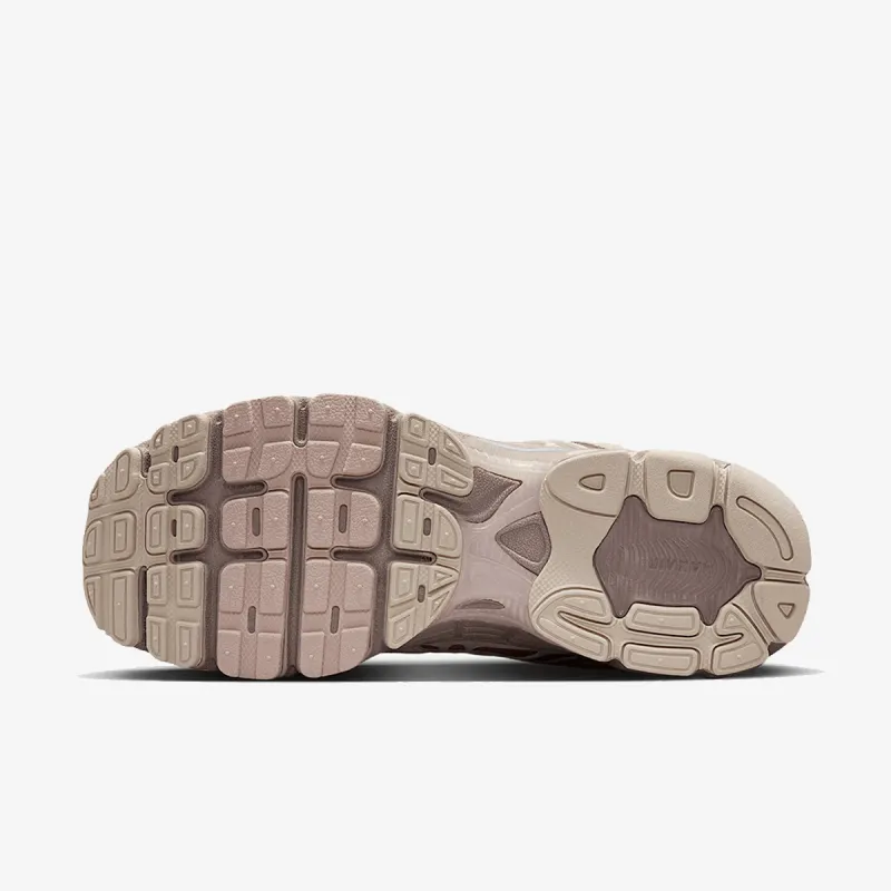 Nike W NIKE AIR MAX MOTO 2K 