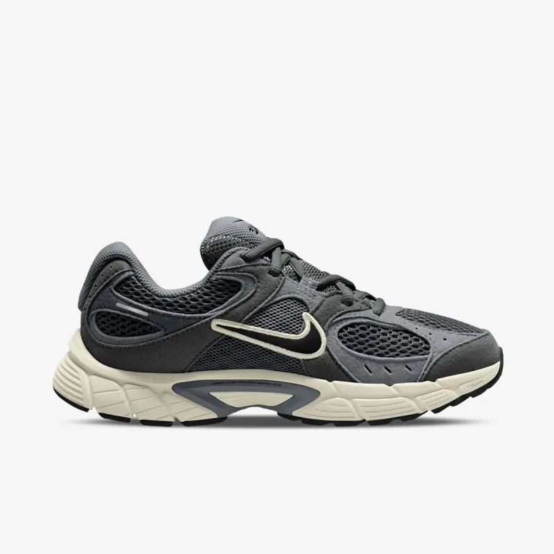 Nike NIKE V5 RNR SUEDE (GS) 