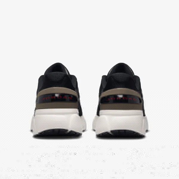 Nike JORDAN TRUNNER FLOW 