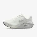 Nike WMNS NIKE STRUCTURE PLUS ESS 