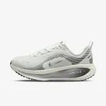 Nike W NIKE VOMERO 18 ESS 