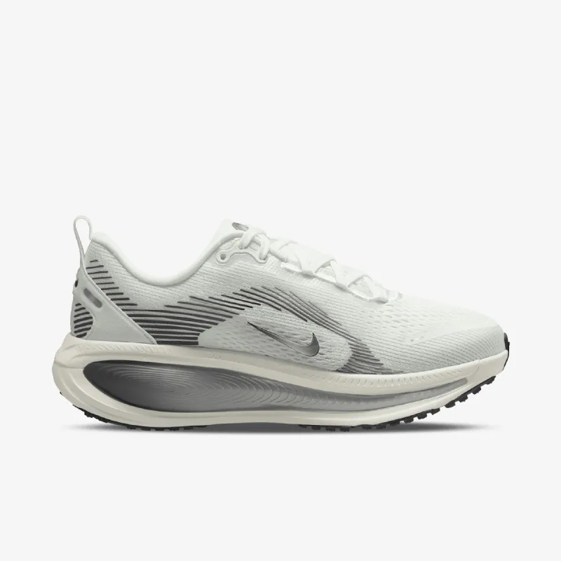 Nike W NIKE VOMERO 18 ESS 