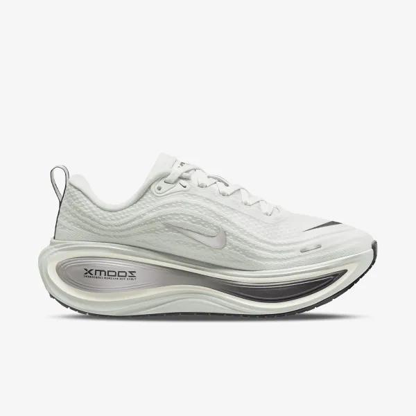 Nike W NIKE VOMERO PLUS ESS 