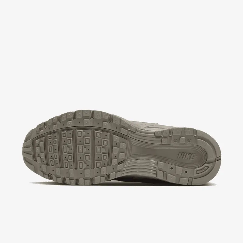 Nike P-6000 SE 