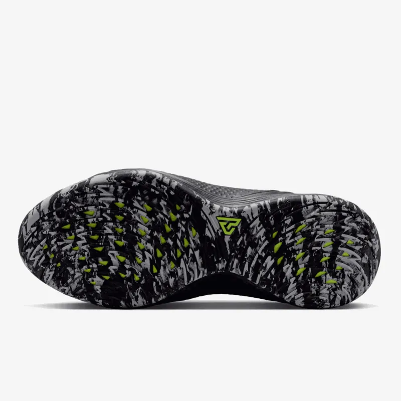 Nike Giannis Freak 8 
