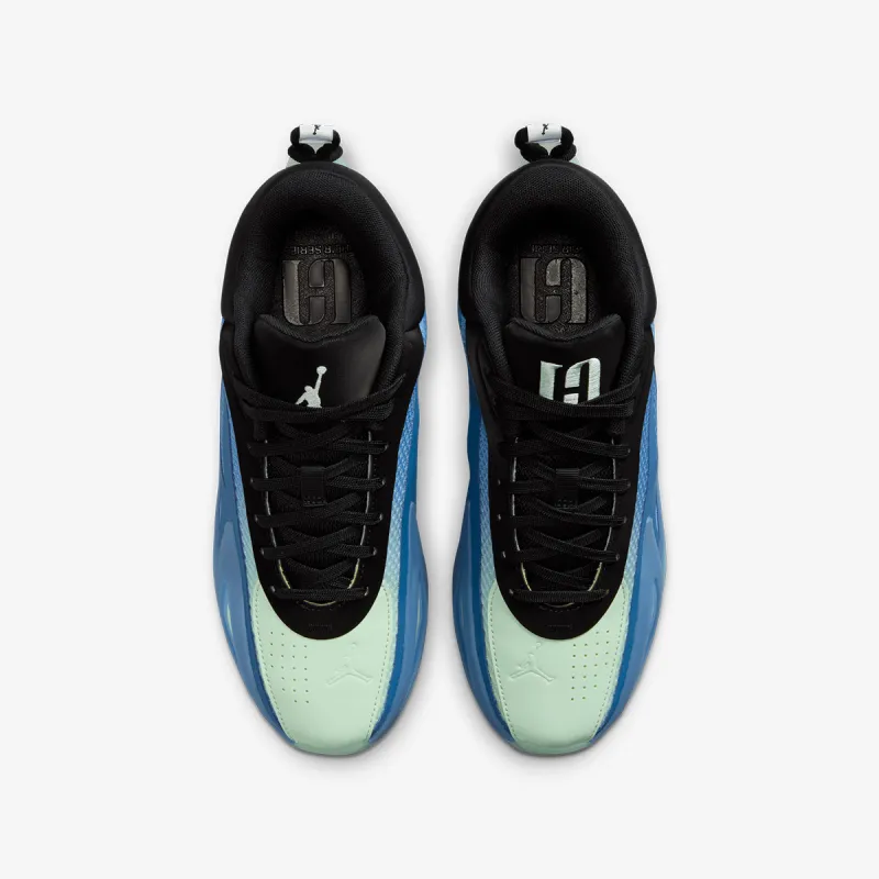 Nike W JORDAN HEIR SERIES 2 NC 