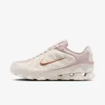 Nike Reax 8 