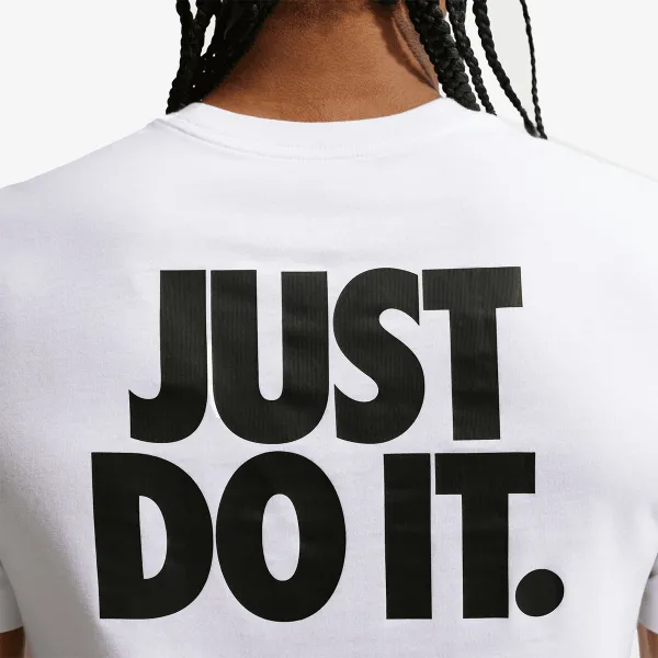 Nike Sportswear 