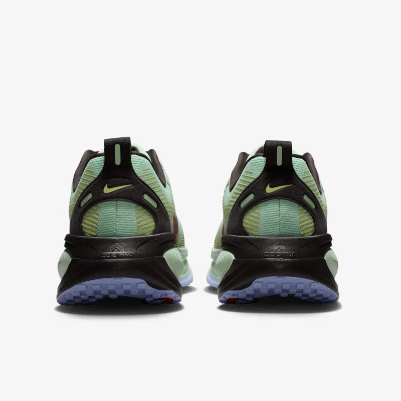 Nike NIKE VOMERO 18 SE 