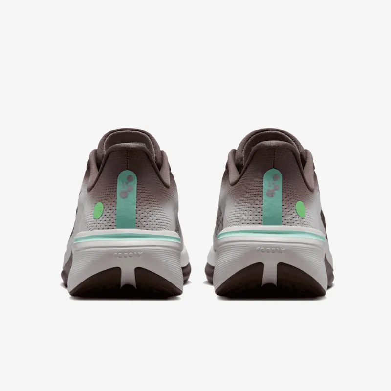 Nike AIR ZOOM PEGASUS 42 