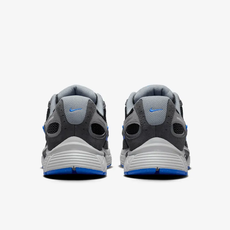Nike NIKE V5 RNR SUEDE 2 