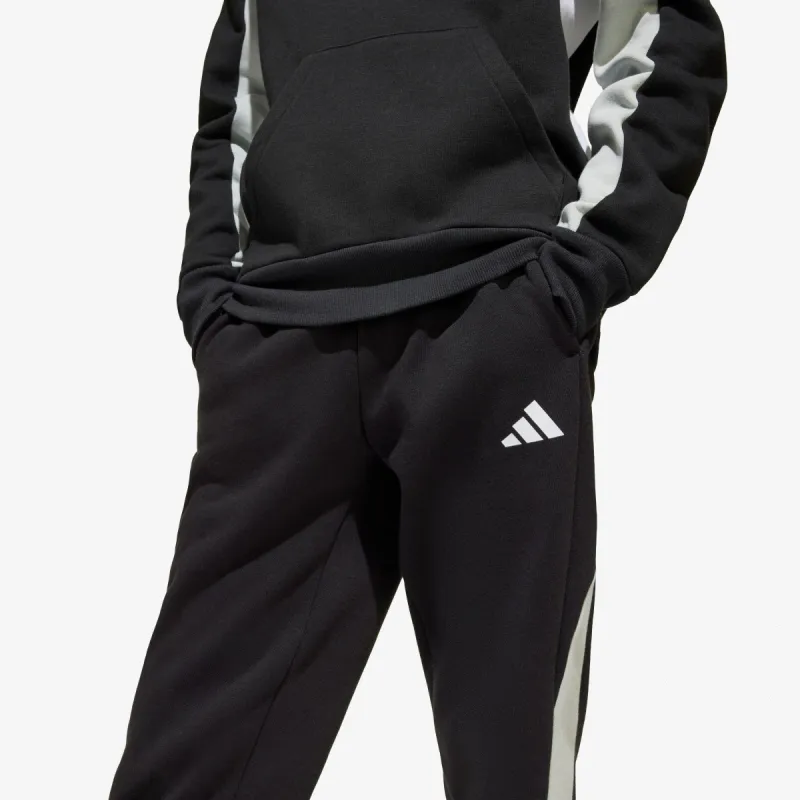 adidas Seasonal Essentials Colorblock 