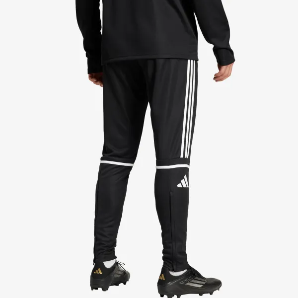 adidas SQ25 TR PNT 