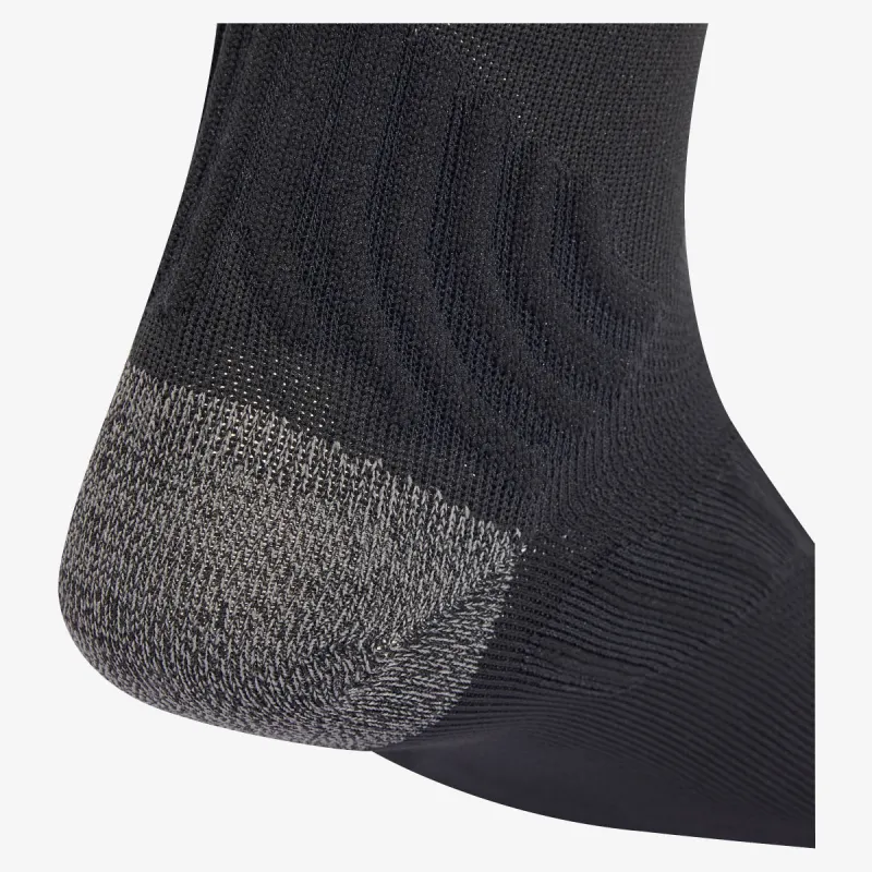 adidas RUN COMFY CREW 