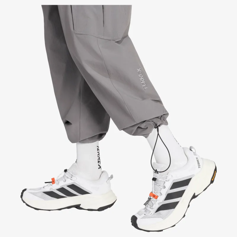 adidas CARGO PANTS 