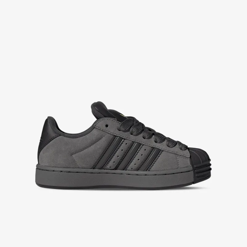 adidas Superstar ST 