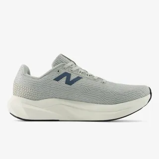 New Balance M FC PROPEL 