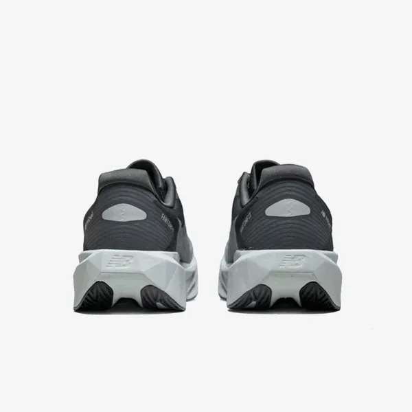 New Balance FCX 