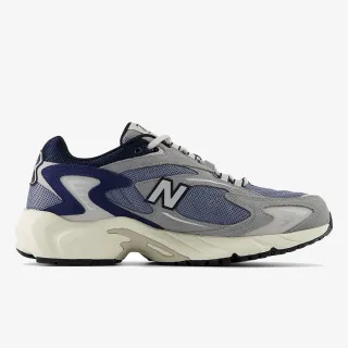 New Balance 725 