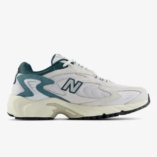 New Balance 725 