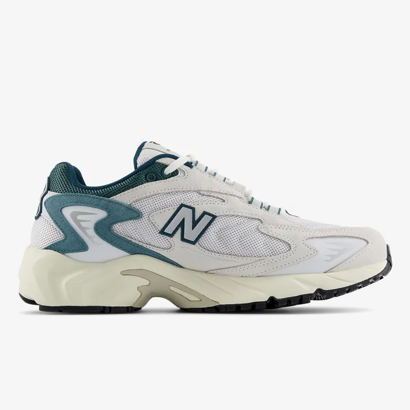 New Balance 725 