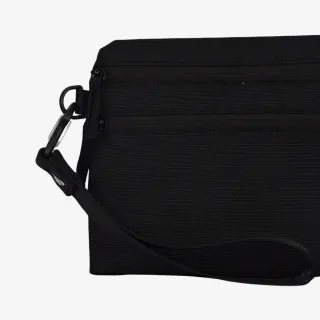 Nike NIKE CLUB CLUTCH WRISTLET 