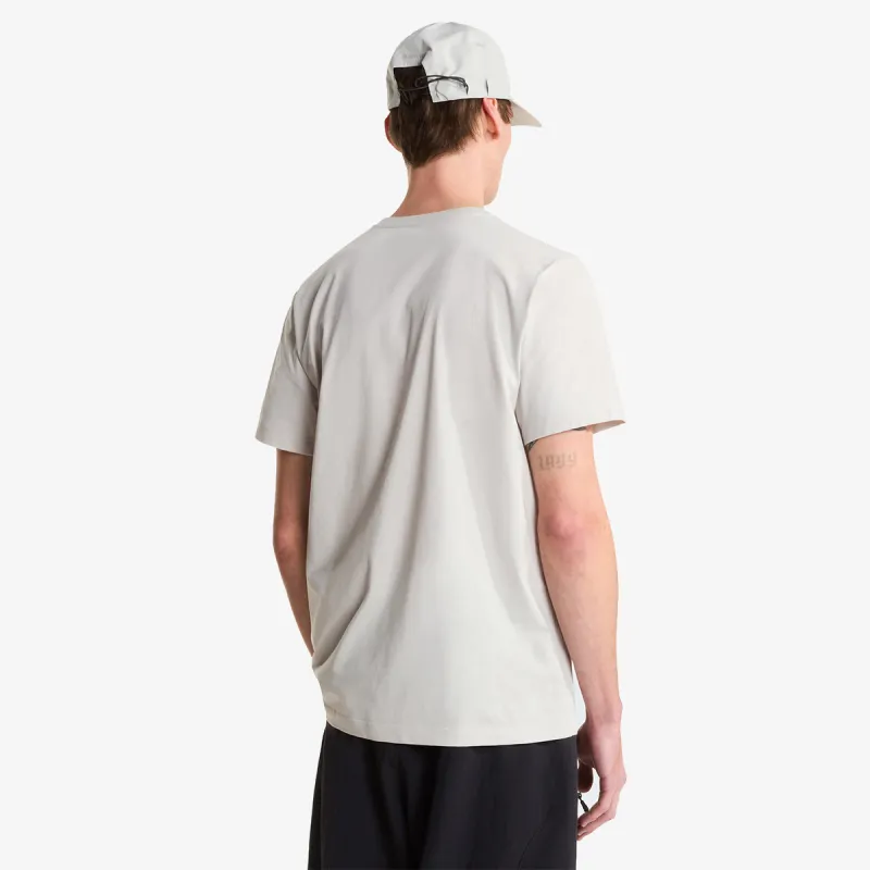 The North Face M EVOLUTION SIMPLE DOME REGULAR SHORT SL 